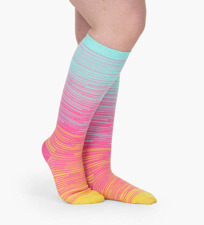 Everstride Advanced Wide Compression Socks For Pain Relief (Stripes)